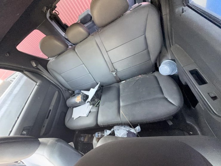 2012-ford-escape-xlt-image-13