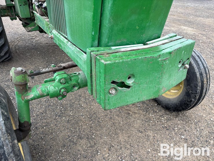 john-deere-2520-image-13