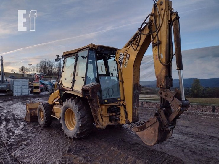 2005-caterpillar-420d-image-39