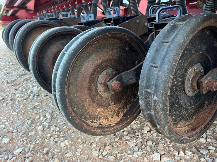 international-5100-image-9