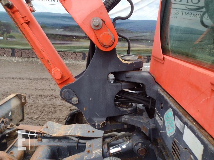 2012-kubota-kx121-3-image-25