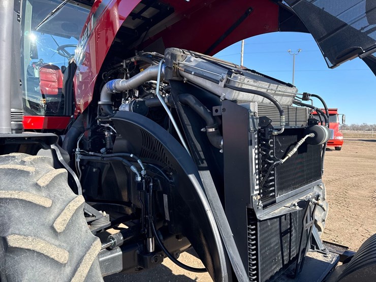 2012-case-ih-315-magnum-mfwd-tractor-image-9