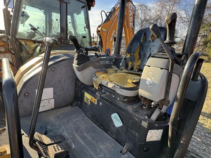 caterpillar-304c-cr-image-2