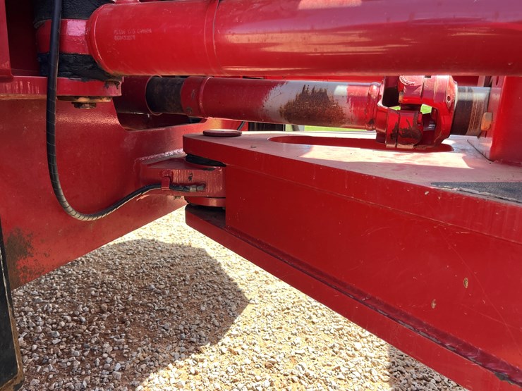 2017-versatile-610-image-17