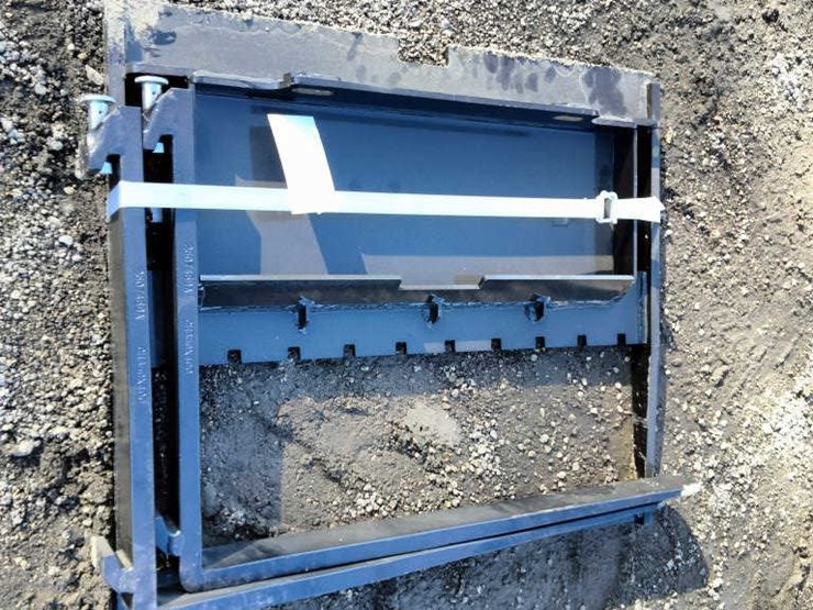 #243-•-mini-skid-steer-forks-image-1