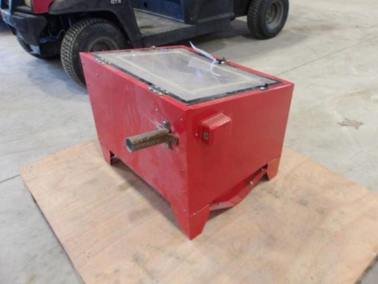 bench-top-sandblasting-cabinet(s)-image-3