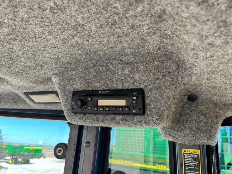 2012-deere-310sj-image-31