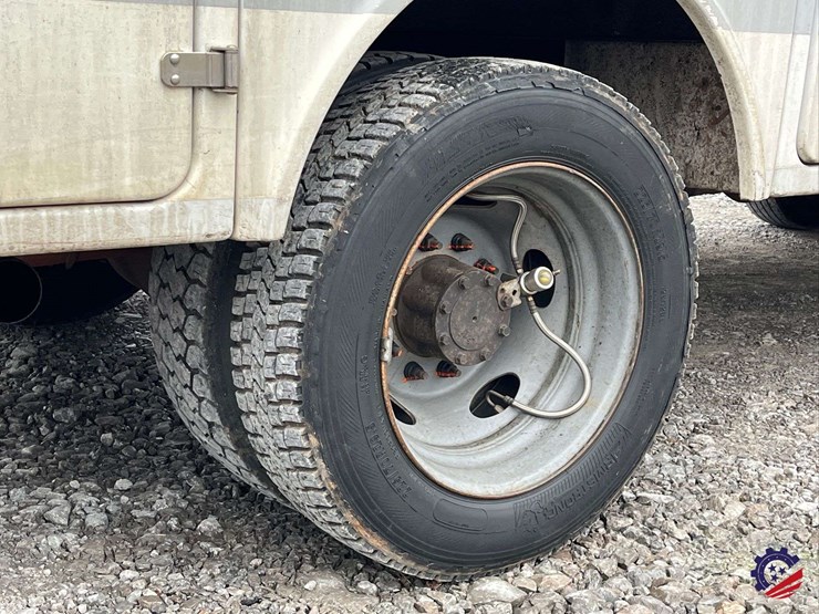 2013-ford-f450-image-8