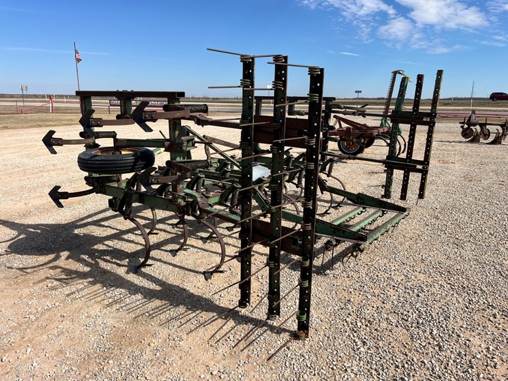 john-deere-1100-image-14