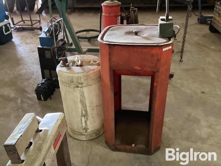 gates-solvo-sink-parts-washer-image-8