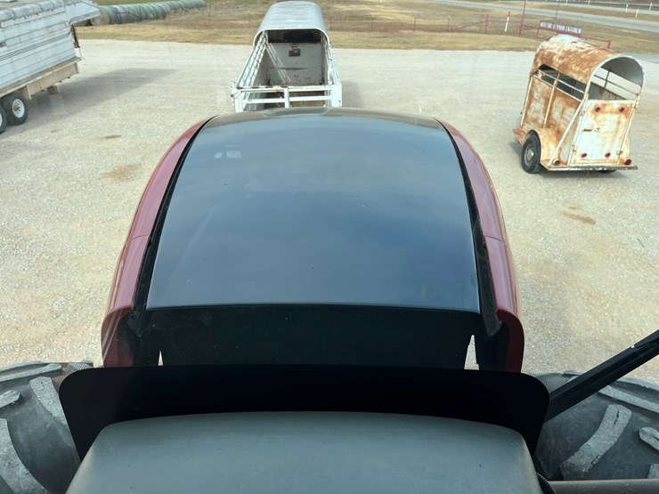 2009-versatile-435-image-33