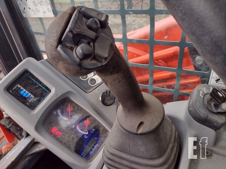 2019-kubota-svl95-2s-image-8