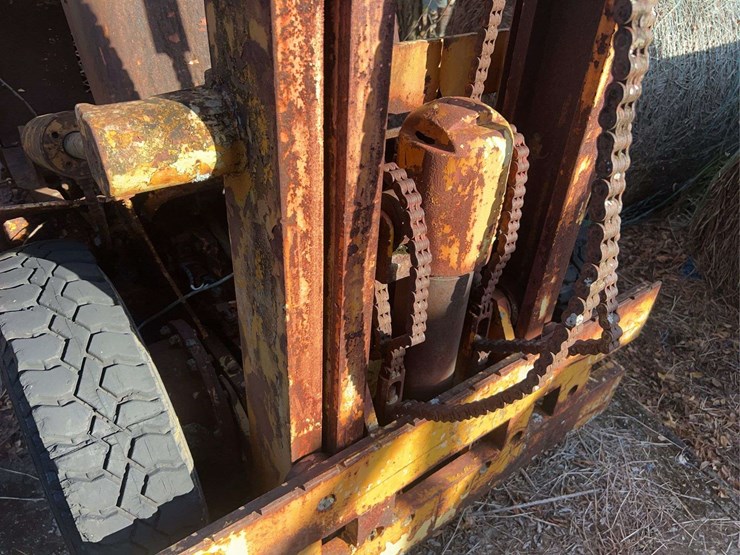 minneapolis-moline-forklift-image-4