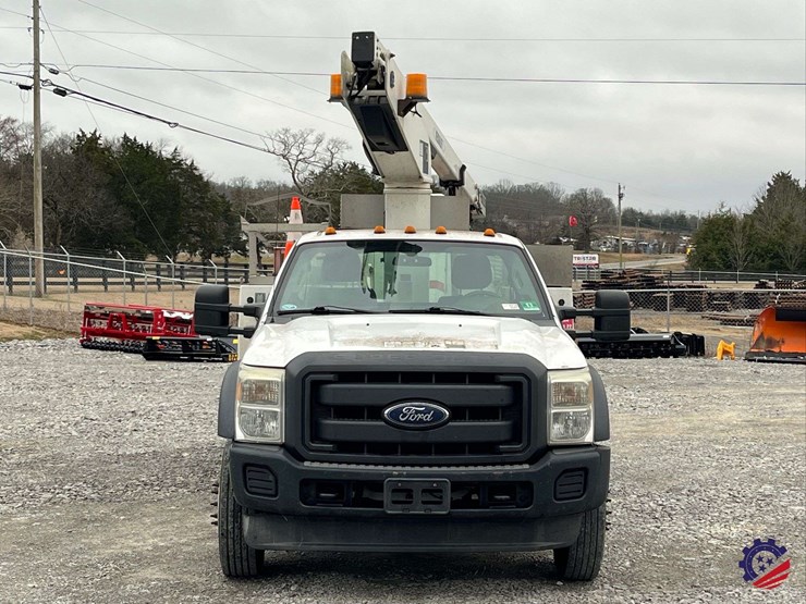 2013-ford-f450-image-12