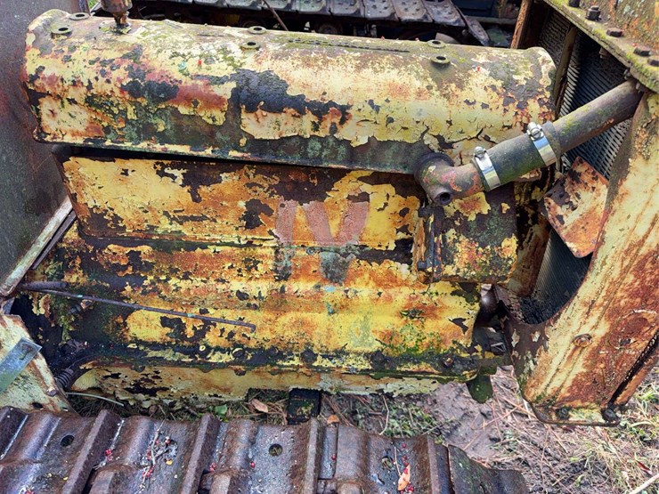 caterpillar-2-ton-crawler-image-14