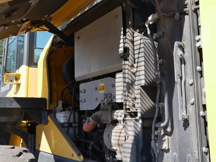 2018-komatsu-wa270-8-image-13