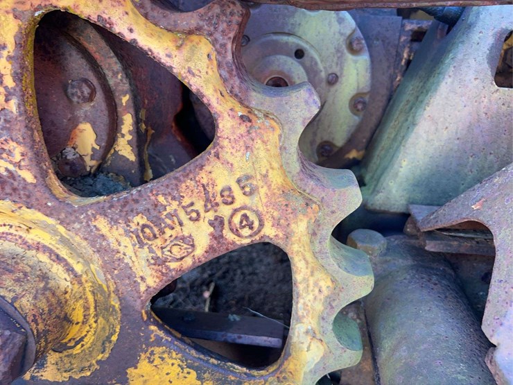 minneapolis-moline-diesel-crawler-image-50