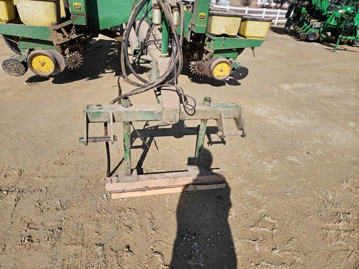 john-deere-7000-image-9