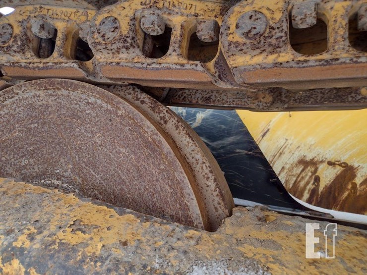 2022-deere-700l-lgp-image-26