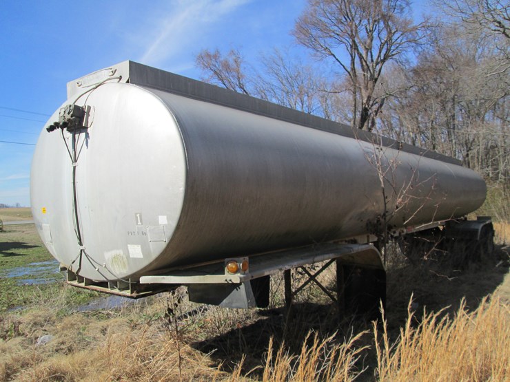 1973-trailmobile-`-image-1