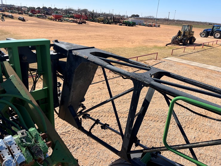 2005-john-deere-4920-image-30