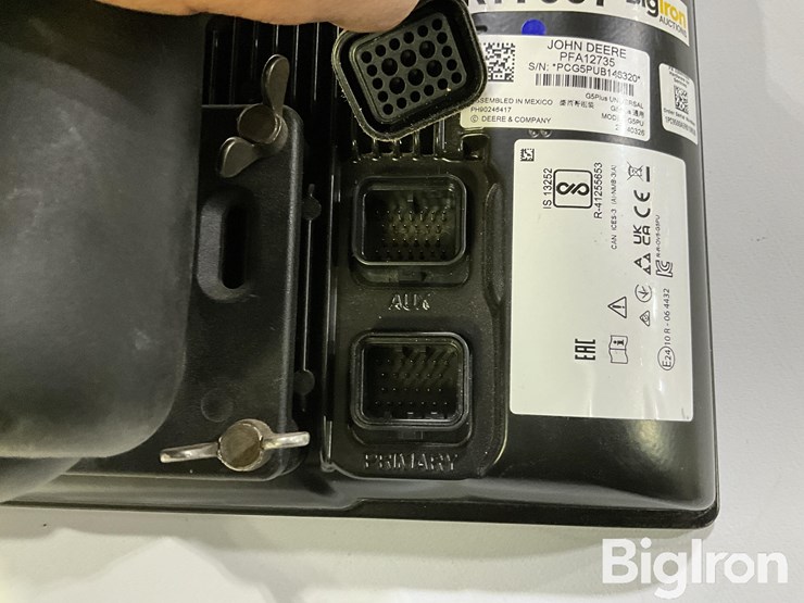 john-deere-g5-plus-universal-display-image-9