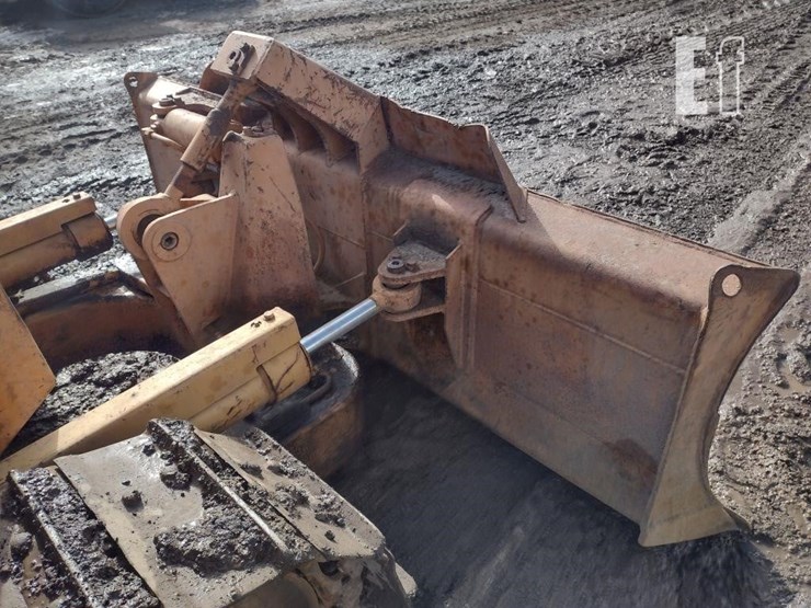 komatsu-d31a-17-image-16