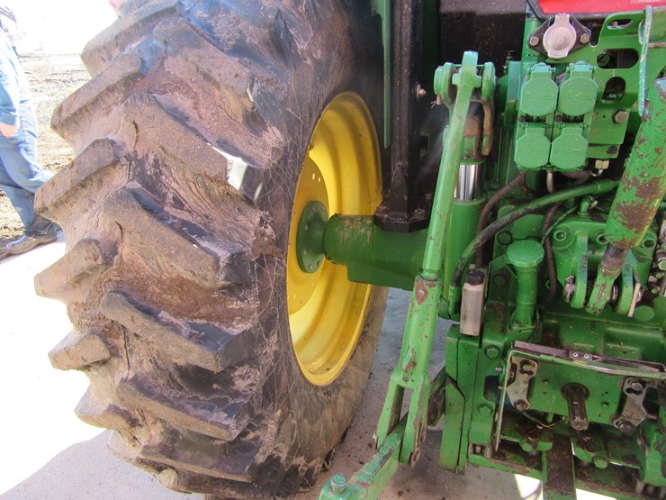 john-deere-6310-image-13