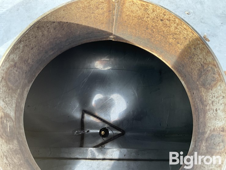 chem-farm-front-mounted-720-gal-fertilizer-tanks-image-10