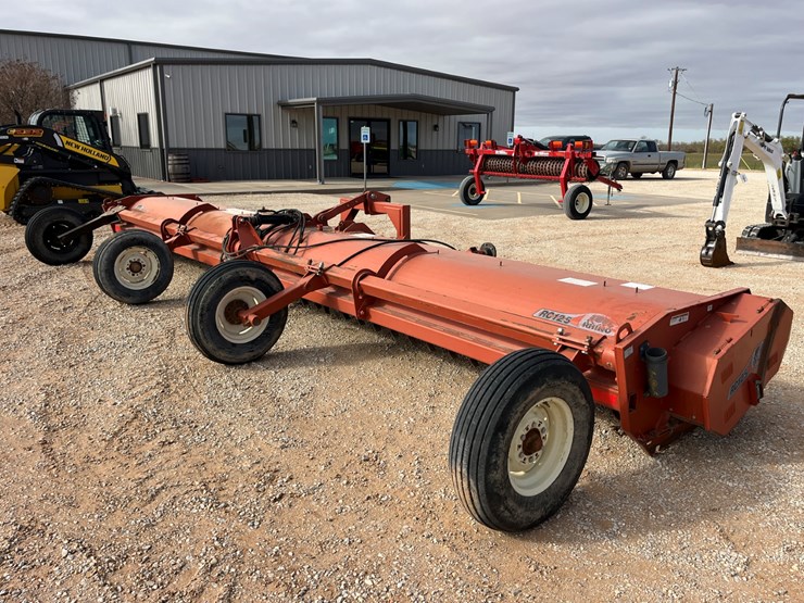 2012-rhino-rc125-image-10