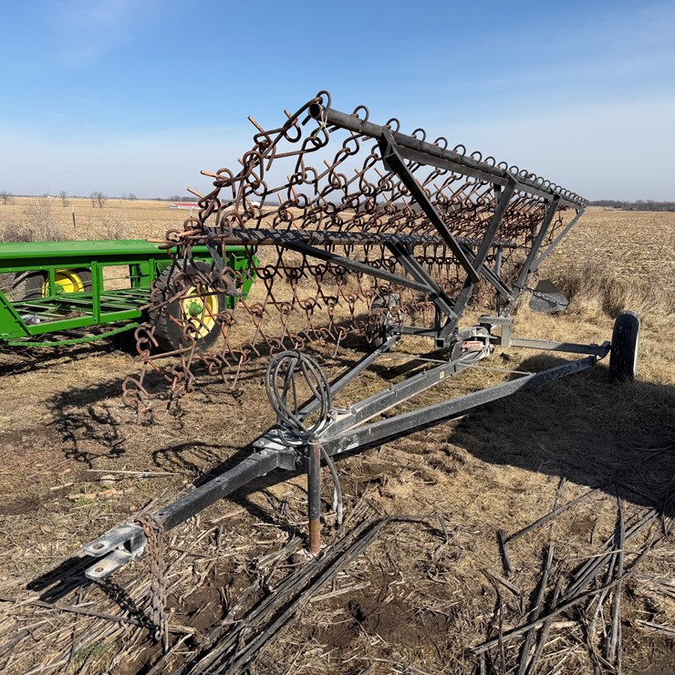 #1074 • Pull Behind Harrow