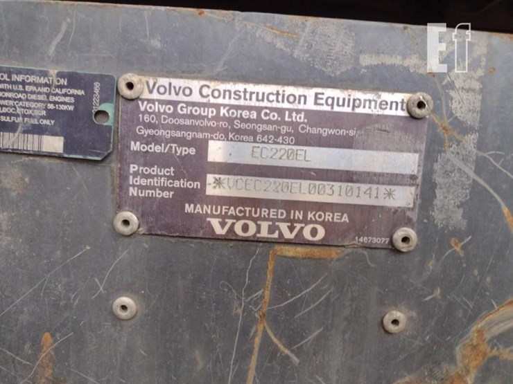 2015-volvo-ec220e-lr-image-5