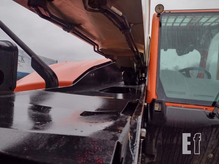 2016-jlg-1255-image-19