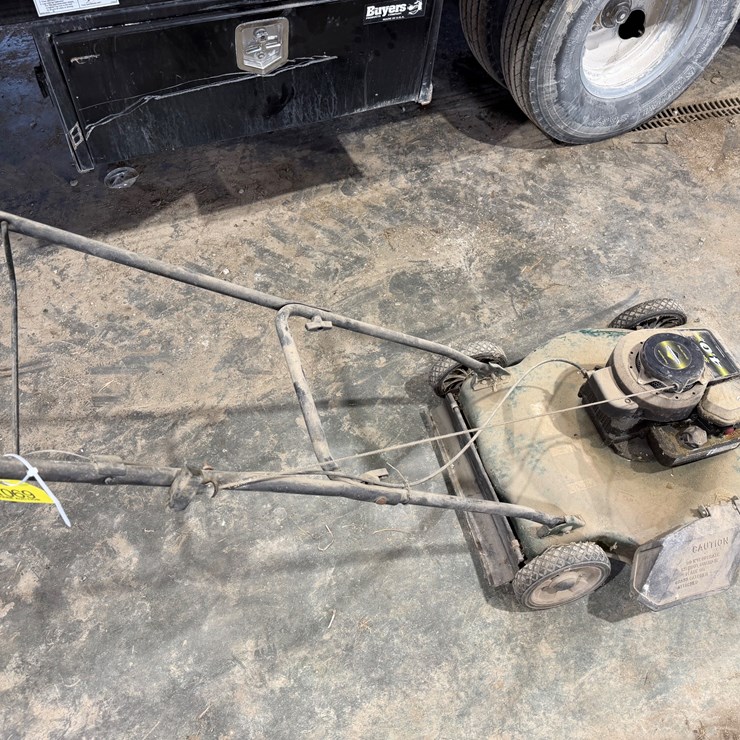 #1069 • 4.0 Briggs & Stratton