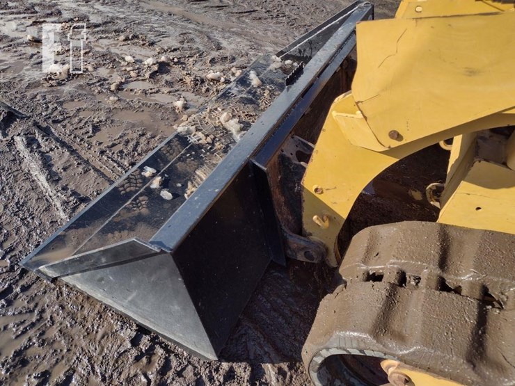 2019-caterpillar-299d2-xhp-image-18