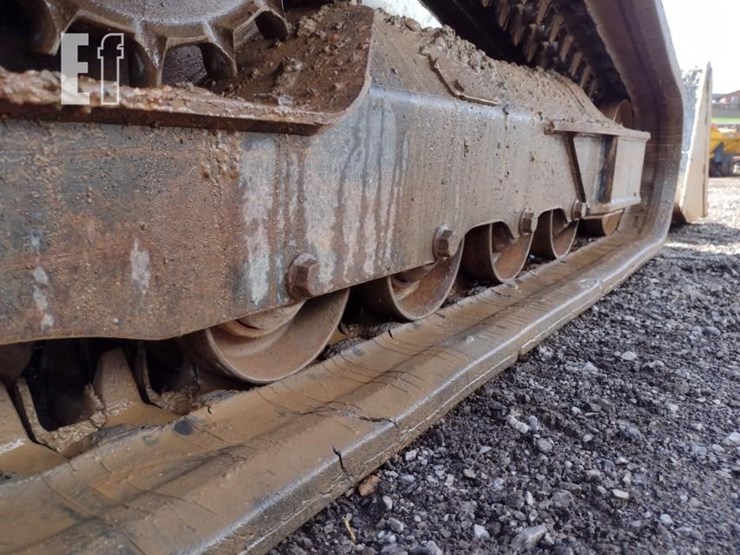 2017-bobcat-t650-image-32