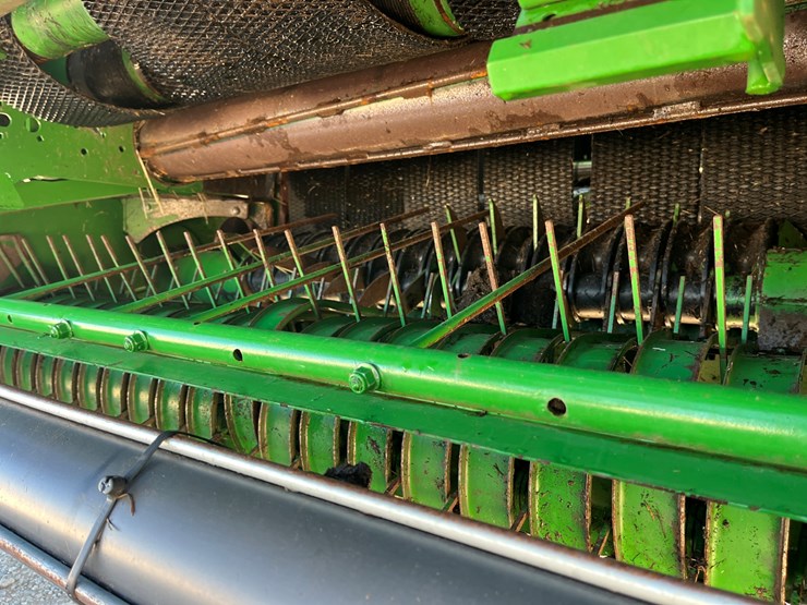 2020-john-deere-450m-image-4