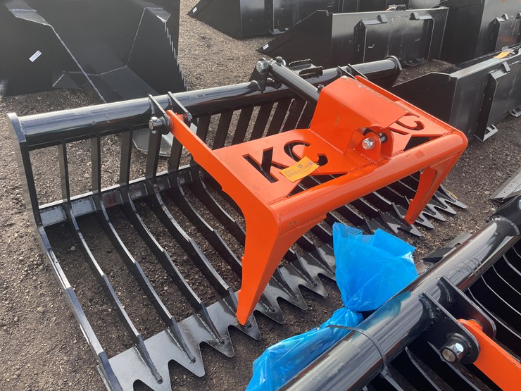 #2051-•-76"-single-cylinder-skeleton-grapple-bucket-image-1