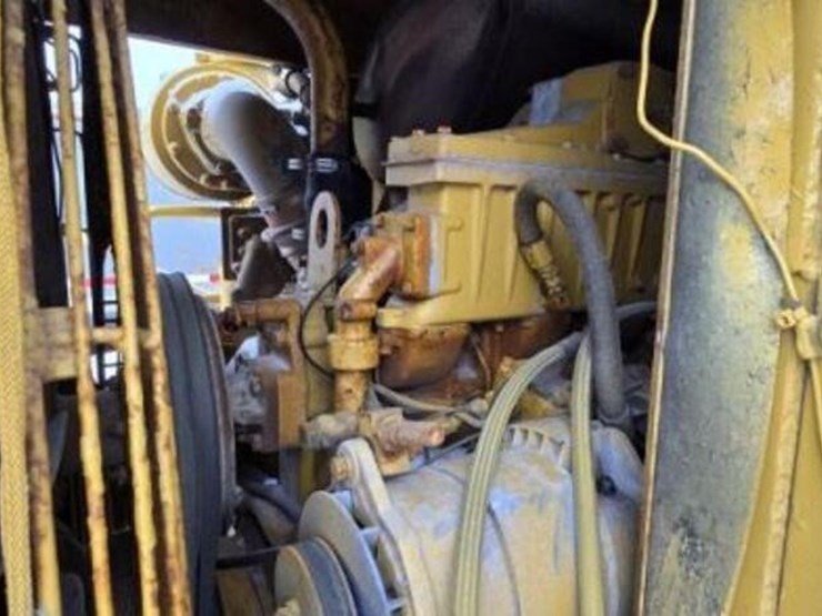 1980-caterpillar-621b-image-16