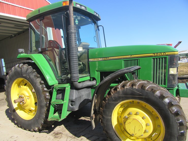 john-deere-7200-image-3