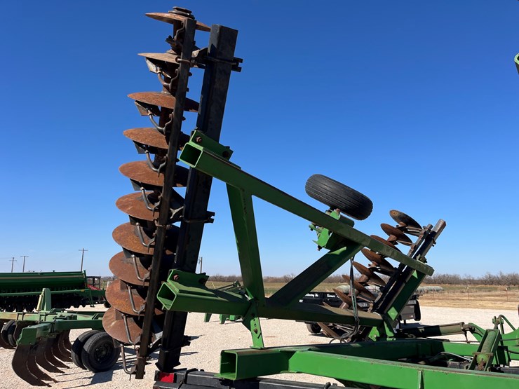 1989-john-deere-630-image-10