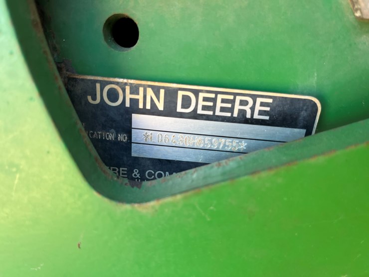 2010-john-deere-6430-image-26