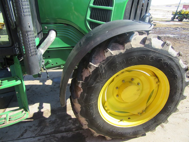 john-deere-6430-premium-image-25