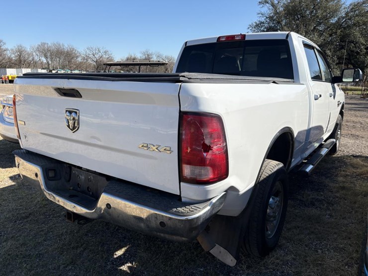 2012-dodge-ram-2500-image-9