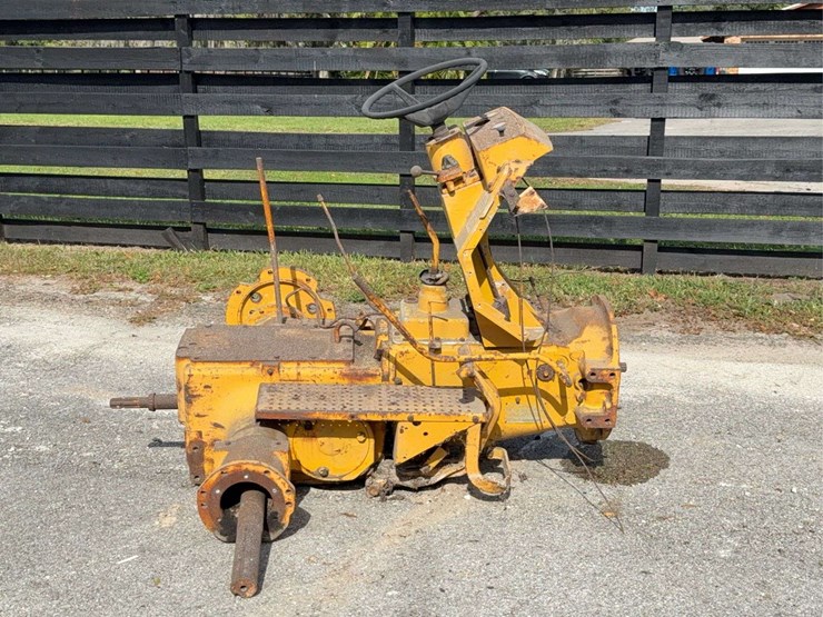 serial-no.4-minneapolis-moline-jet-star-3-transmission-and-rearend-image-1