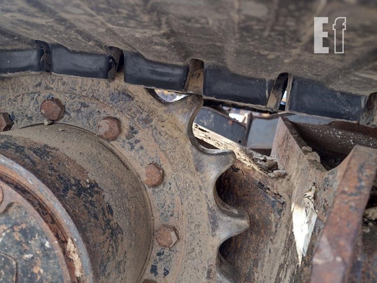 2015-bobcat-e55-image-38