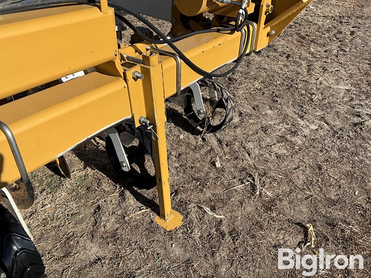 2017-buffalo-63071630-16r30-cultivator-image-14