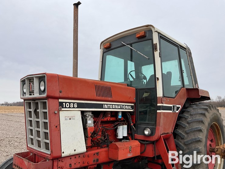 1977-international-1086-image-9