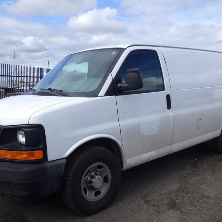 2016 CHEVROLET EXPRESS 2500