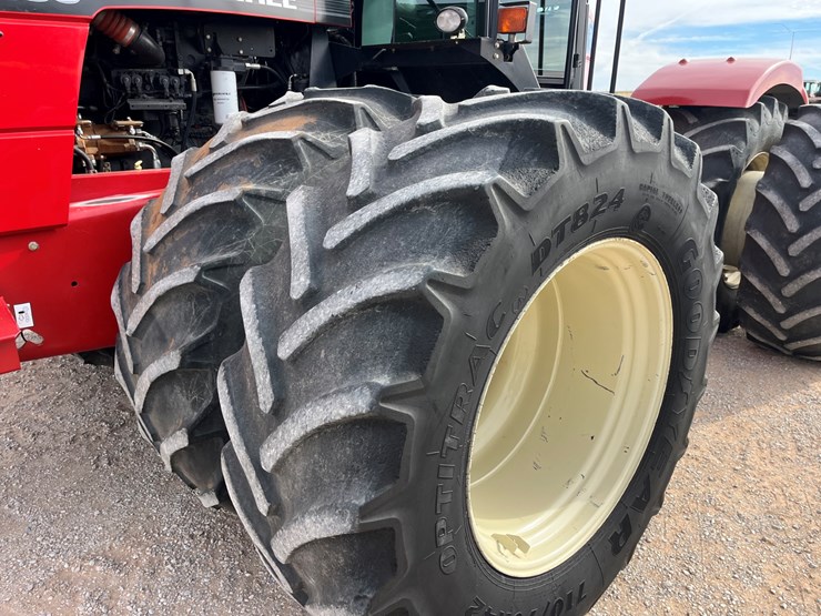 2009-versatile-435-image-2